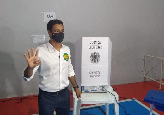 JHC é eleito prefeito de Maceió com 58,54% dos votos
