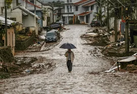 Mais de 80 mil pessoas estão desabrigadas no Rio Grande do Sul