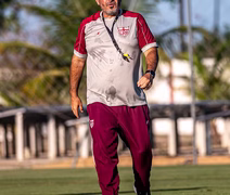 CRB se prepara para enfrentar o Figueirense nesta quarta-feira (17)