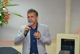 Judson Cabral quer voltar a ALE com campanha 'corpo a corpo e sem cadastros'