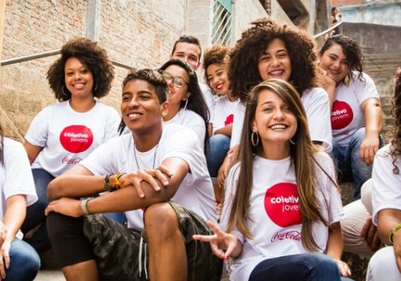 Programa do Instituto Coca-Cola Brasil abre inscrições para capacitação de jovens ao primeiro emprego