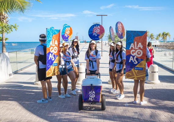 Verão o ano inteiro: Secretatria de Turismo realiza ação de marketing em praias do estado