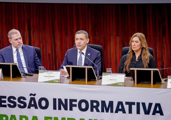 Presidente do TSE destaca transparência do sistema eleitoral em encontro com embaixadores