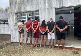 Avó de criança que assistiu a sexo durante transmissão ao vivo é solta pela Justiça