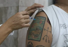 IBGE: quase 94% da população brasileira se vacinou contra covid-19