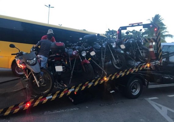 Fiscalização no fim de semana apreende veículos irregulares