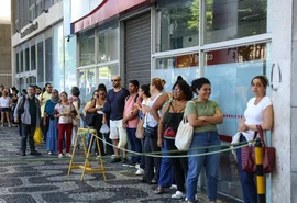 Mais de 42 mil fazem provas discursivas do CNU 2025 neste domingo