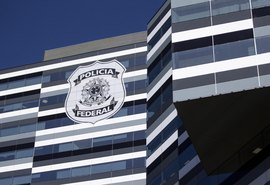 PF apura mensagens envolvendo Lulinha em suposto tráfico de influência