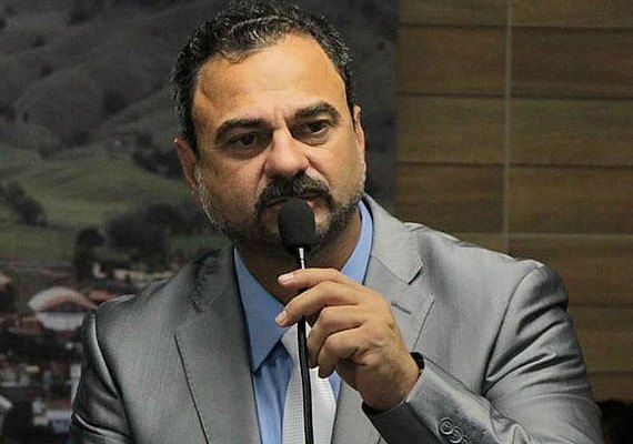 Ex-prefeito de Maribondo é preso após estar foragido por dois meses