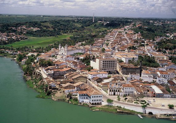 Corpos de jovens raptados em Penedo são encontrados em zona rural da cidade