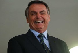 Perguntado sobre troca da PF, Bolsonaro manda jornalistas calarem a boca