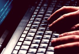 Levantamento identifica mais de 500 anúncios falsos do Desenrola Brasil