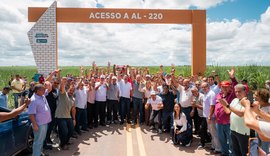 Governo de Alagoas entrega estrada que liga povoados de Junqueiro à BR-101