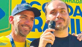 Em Alagoas, Carlos Bolsonaro reforça apoio à pré-candidatura de Leonardo Dias
