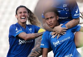 Cruzeiro vence clássico contra Atlético-MG de virada e sobe na tabela