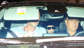 Apagão no aeroporto e segurança armada: Saiba tudo sobre a chegada de Lady Gaga ao Brasil