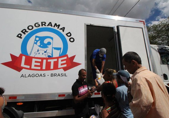 Famílias denunciam que distribuição de leite ainda não foi retomada