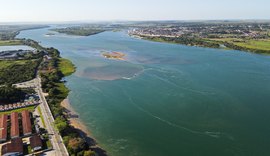 Paulo Dantas assina licitação para obras de ponte que liga Alagoas a Sergipe
