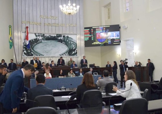 Vice governador 'tampão' também pode sair da Assembleia Legislativa