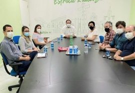 Prefeito de Arapiraca convoca reunião emergencial após aumento de casos da covid-19