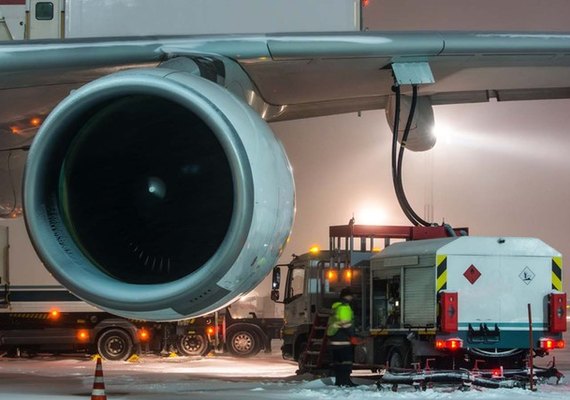 Alagoas reduz base de cálculo do ICMS do querosene para aviação