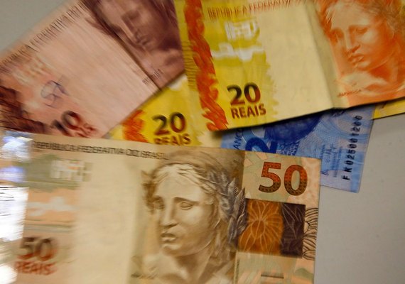 Novo valor do salário mínimo começa a vigorar amanhã