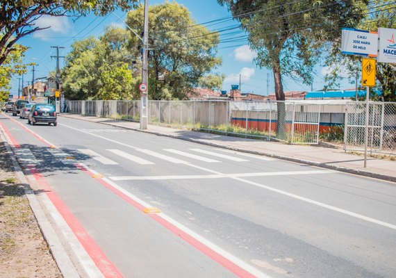 Prefeitura de Maceió implanta corredor exclusivo para ônibus e ciclofaixa no Benedito Bentes