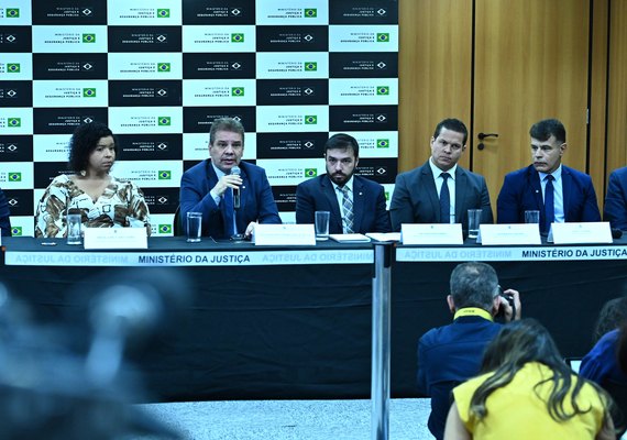 Operação Lívia desmantela rede que induzia jovens ao suicídio em plataforma
