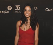 Atriz Nanda Costa critica pergunta sobre maternidade durante entrevista