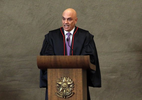 Alexandre de Moraes proíbe porte e posse de armas das 18h desta quarta a 2 de janeiro; entenda