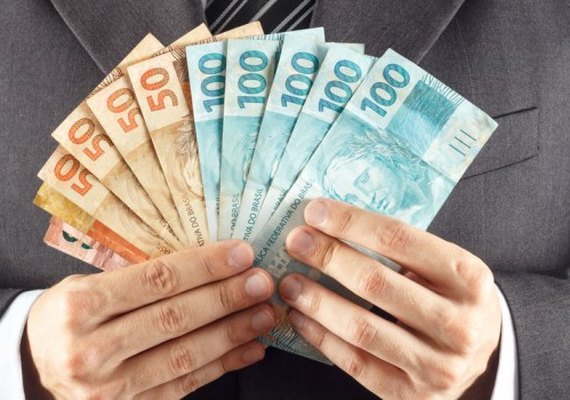 Mais de R$ 50 milhões: veja quanto cada candidato a federal recebeu do “fundão” em AL