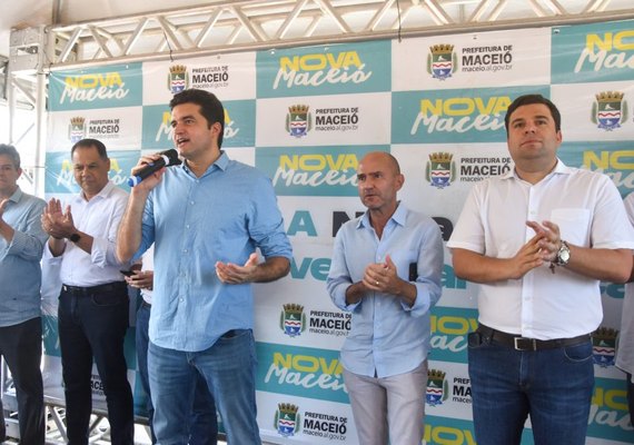 Nova Maceió: prefeito inaugura via de acesso ao Maceió I