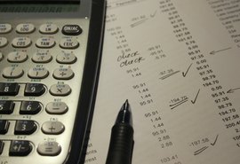 Endividamento e inadimplência freiam crescimento da economia