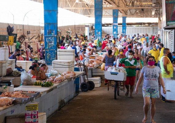 Mercados, feiras-livres e shoppings populares funcionarão com horário especial na sexta (31)