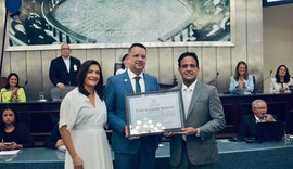 Gabriel Albino é homenageado com o título de Cidadão Honorário de Alagoas