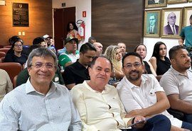 Coopaiba debate papel do cooperativismo nas eleições durante encontro em Maceió