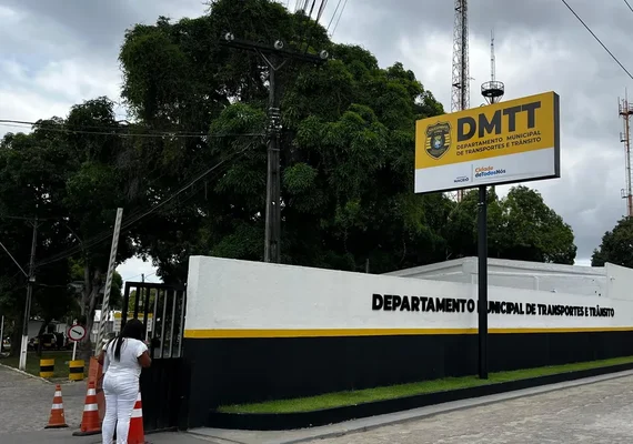 Motociclista por app é preso no DMTT por extorquir vítima de estupro