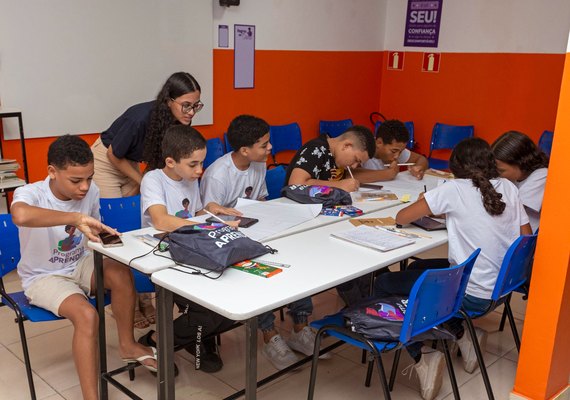 Programa Aprender impulsiona desempenho escolar e transforma trajetória de estudantes