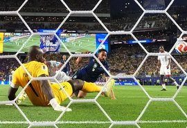Confira os resultados dos jogos desta sexta-feira (19)