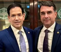 Novo tarifaço de Trump só salvaria Flávio Bolsonaro em um país de otários e apátridas