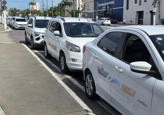 Maceió reabre prazo para credenciamento de novos taxistas; saiba mais