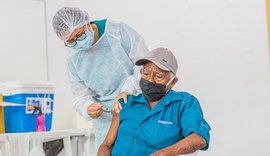 Arapiraca inicia imunização de idosos entre 72 e 74 anos nesta sexta-feira (19)