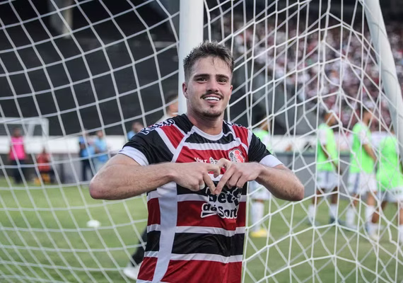 CSA negocia empréstimo do meia Matheus Melo