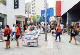 Último dia do ano é marcado com pouco movimento no centro de Maceió