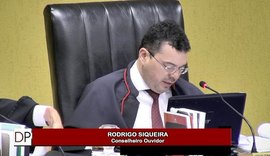 Satuba ultrapassa gastos com pessoal e TCE-AL manda reduzir despesas