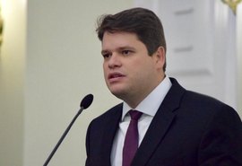 Davi Filho diz não ter relação com saída de Cícero Almeida