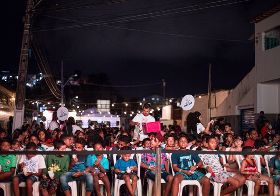 Cine Massa reúne crianças e adultos em edição no Vale do Reginaldo