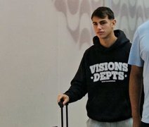 Joaquín Freitas desembarca no Rio e inicia trajetória rumo ao Flamengo