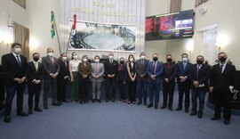 Collor diz que vai atuar como ponte entre deputados e governo federal