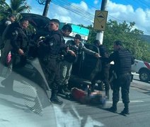 Dupla ligada ao Comando Vermelho é presa em carro por aplicativo em Maceió